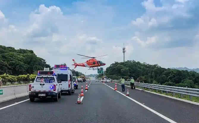 桃江高速公路汽车救援案例